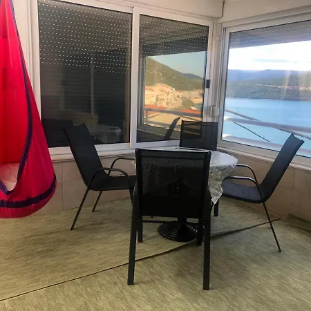 Apheartment Neum
